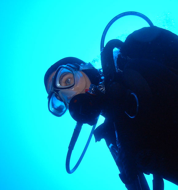 subacquea donna in full gear