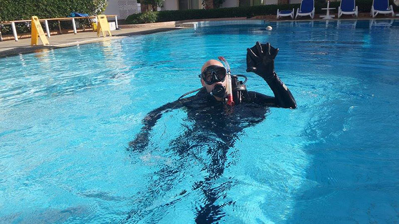 Giuseppe durante il Corso Open Water al Camel Dive Club & Hotel