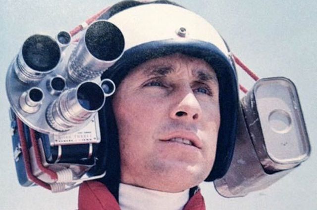 Il grande Jackie Stewart con la sua cinepresa