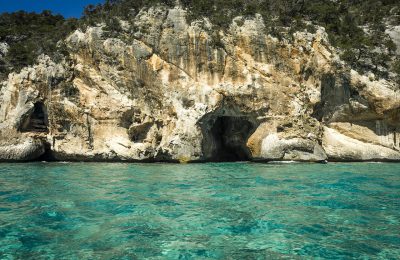 sub disperso in grotta