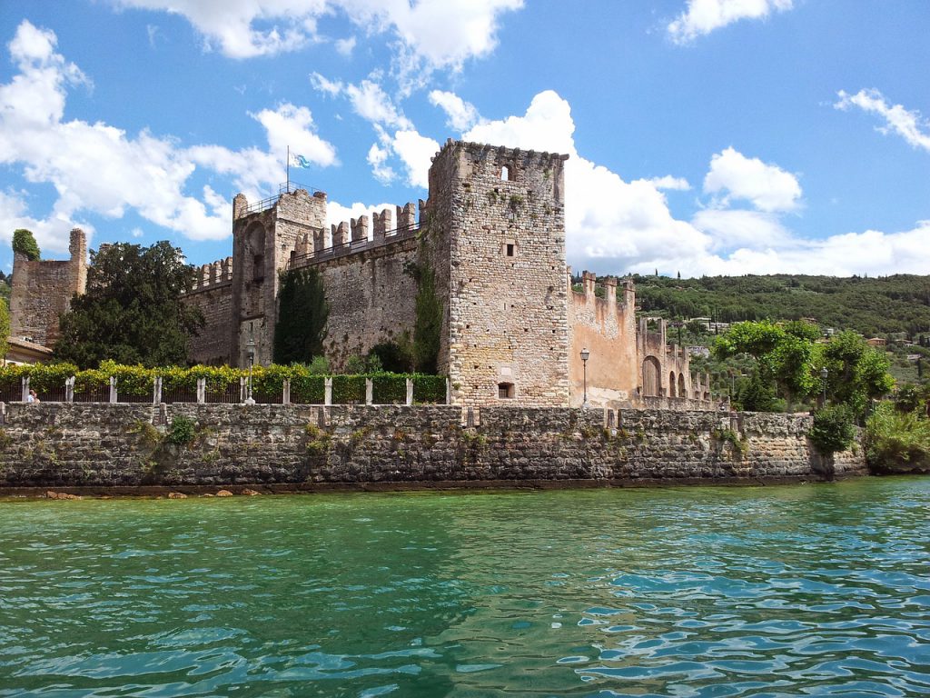 La vittima è Diego Faltracco, quarantenne di San Bonifacio.