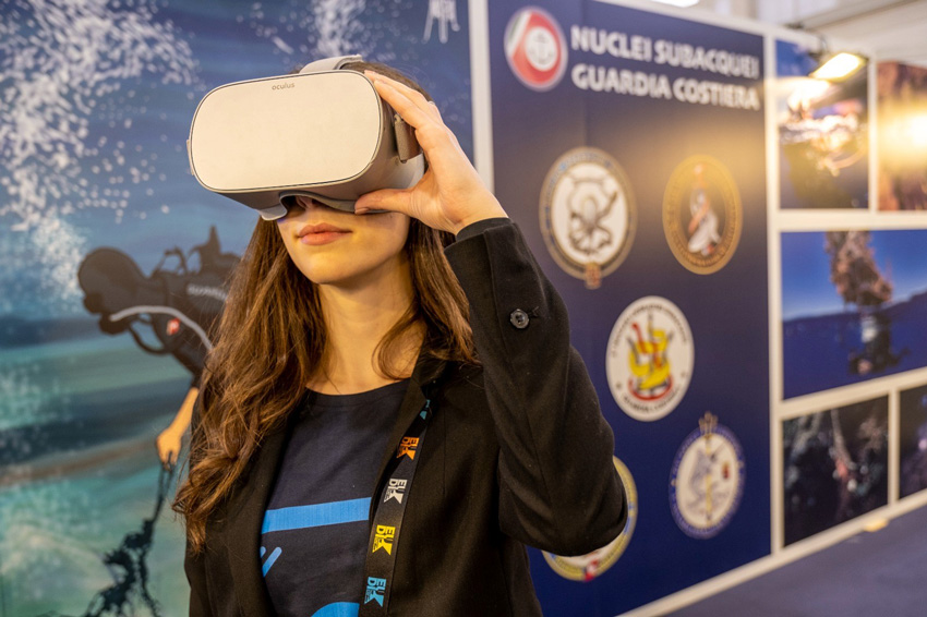 visore realtà virtuale per la subacquea