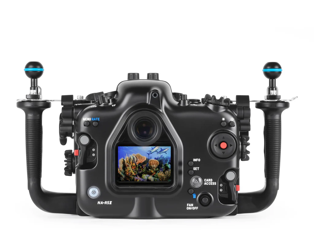NA-R5II, custodia subacquea per Canon EOSR5II 