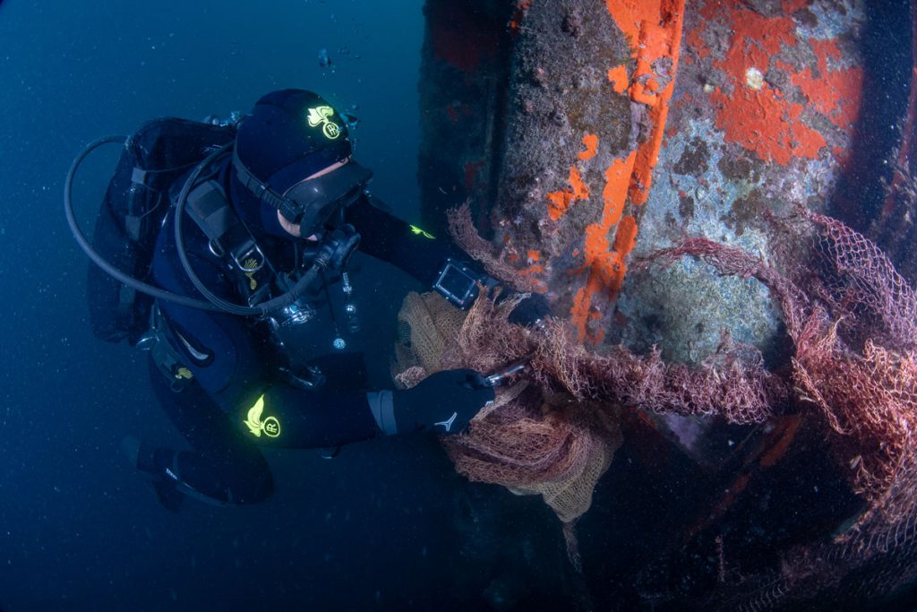 Operazione recupero rete fantasma Genova