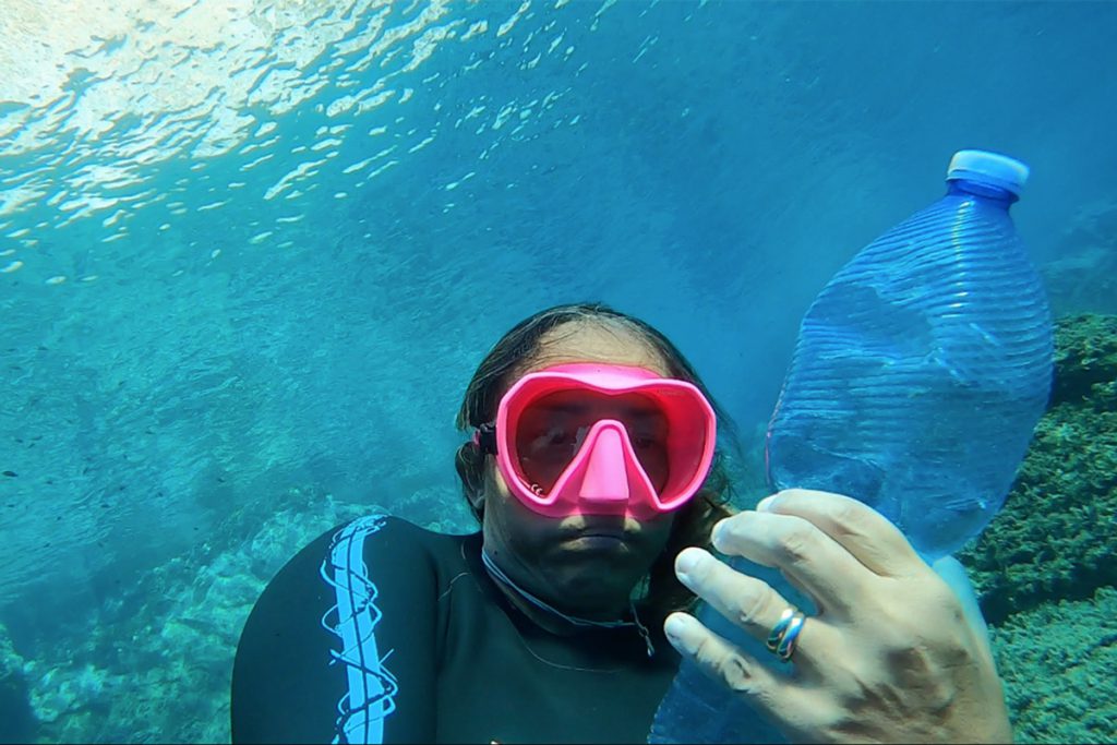 beuchat apnea pulizia fondali