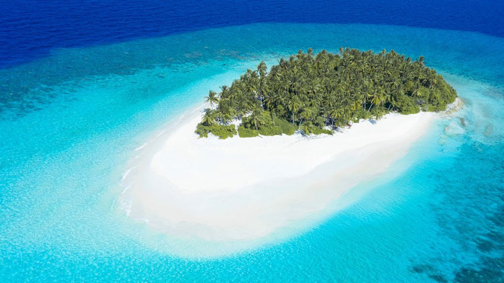 Island Drone maldive crociera subacquea