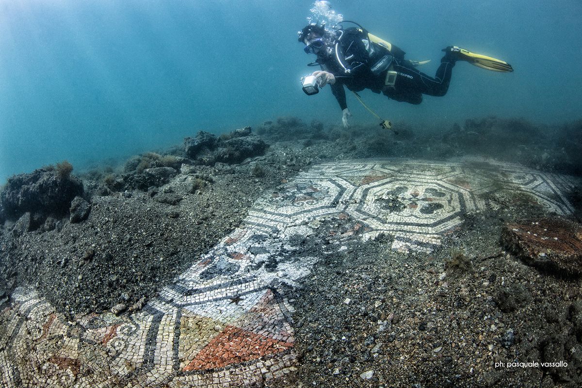 baia subacqueo mosaico