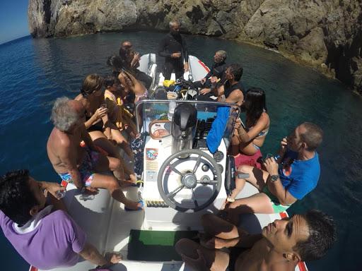 Ajòò dive Ajòò dive