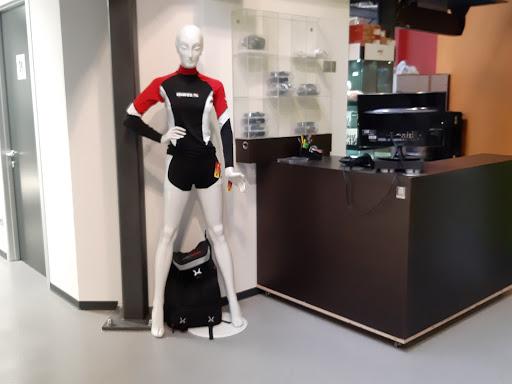 Loma snc - we dive Loma snc - we dive