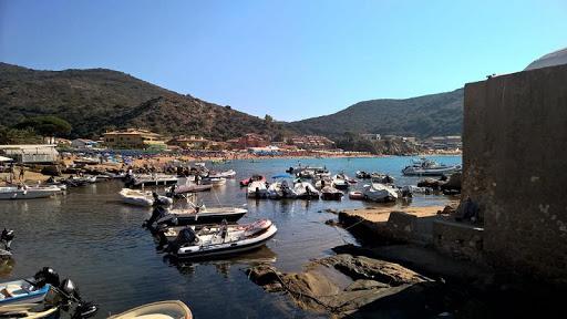 Deep Blue Diving College Deep Blue Diving College