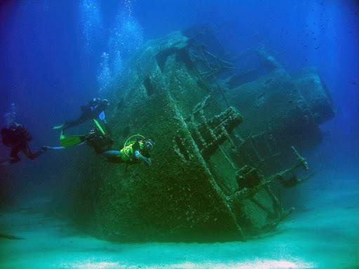 Enfola Diving Center