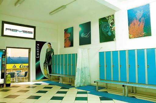 Abyss Diving Service sas