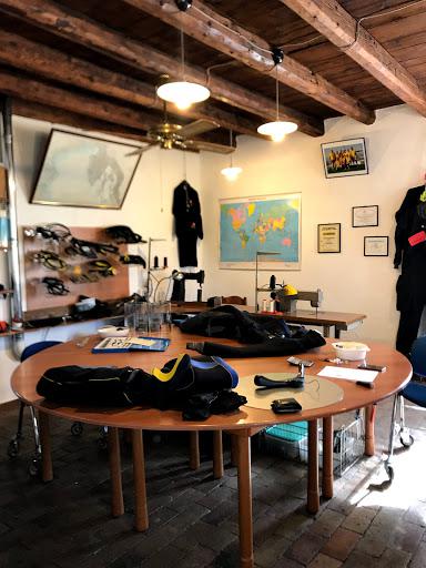 Diving Montello Sub Diving Montello Sub