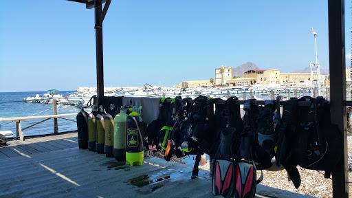 ASD Dive Friends Diving Center