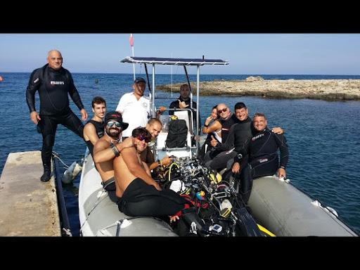 DIVING SUBINASTINENZA SCUBA TEAM DIVING SUBINASTINENZA SCUBA TEAM