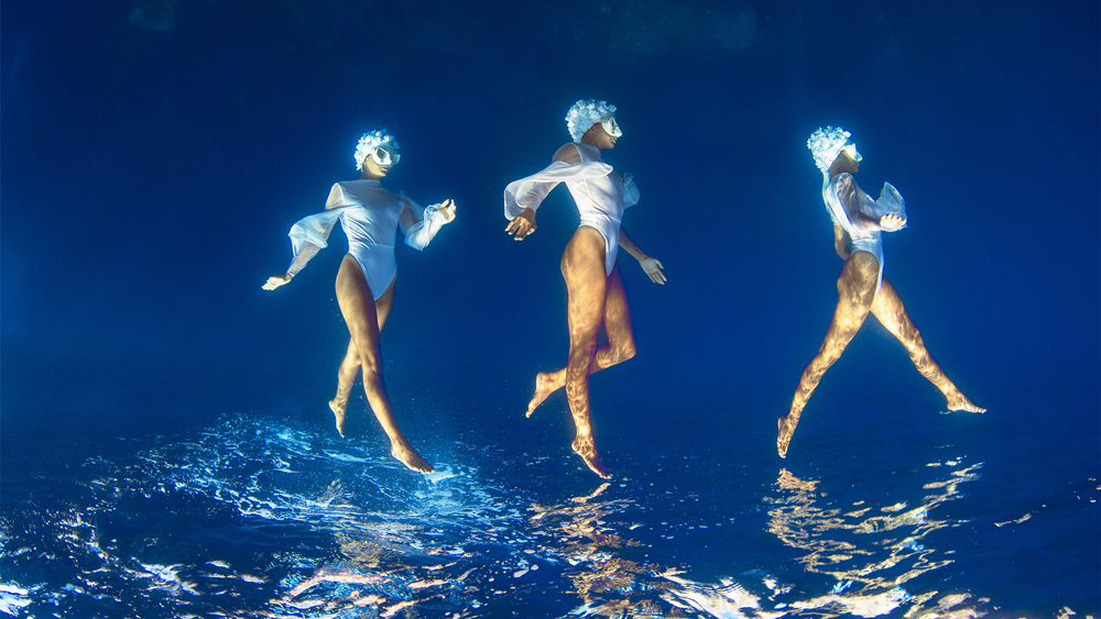 Foto apnea camminare su acqua