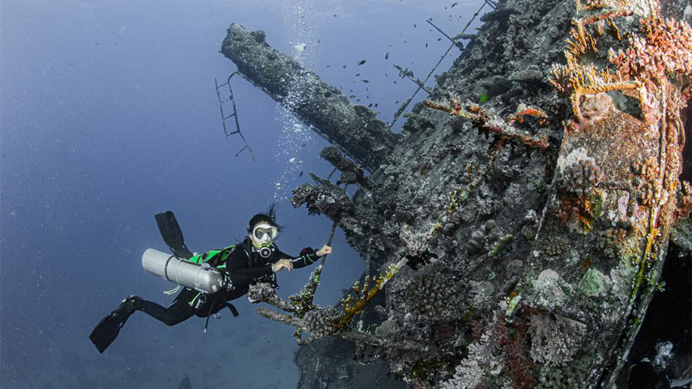 relitto-giannis-d-subacqueo