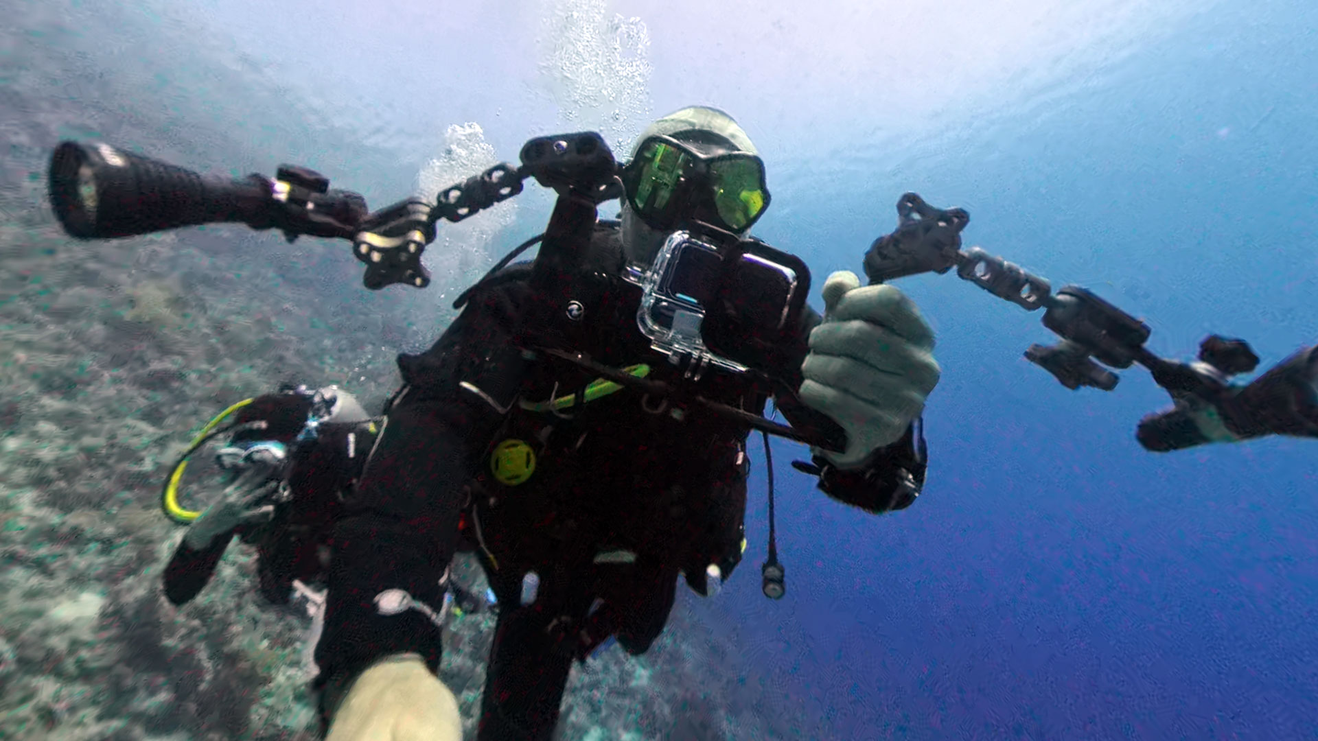 subacqueo in immersione con Insta360, Marco Daturi