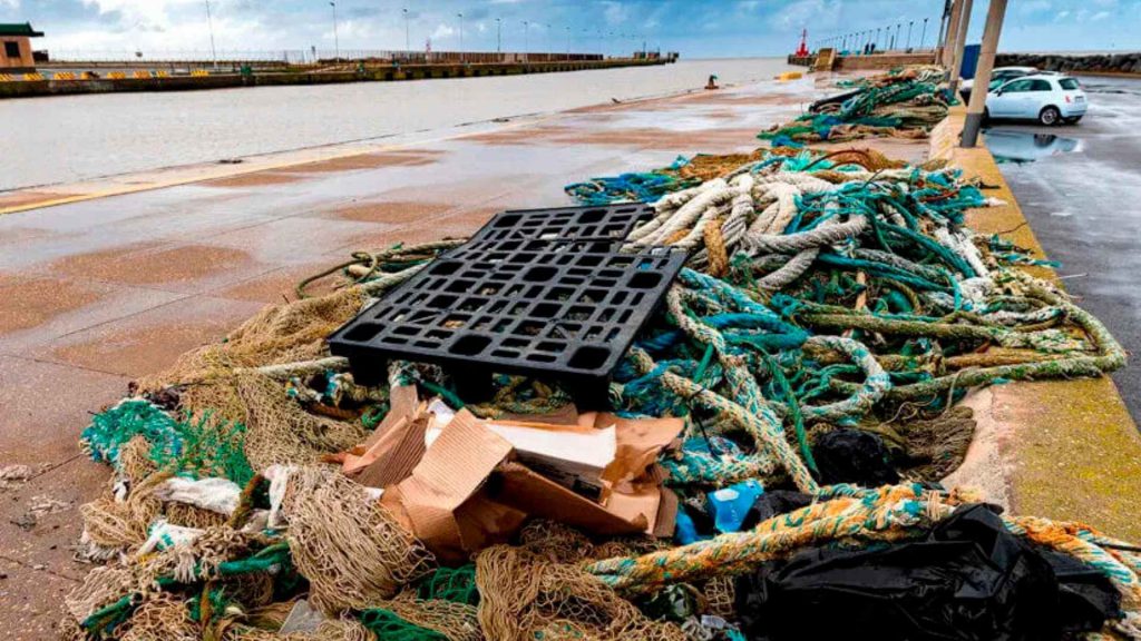 GHOST GEAR RETI FANTASMA E RETI DISMESSE