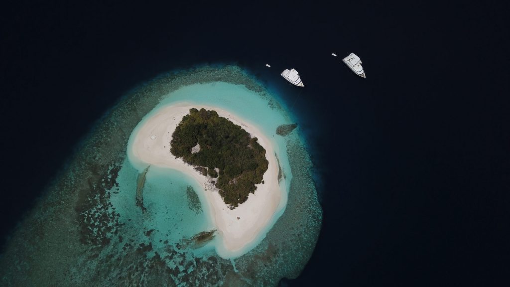 isola maldive barche crociera subacquea