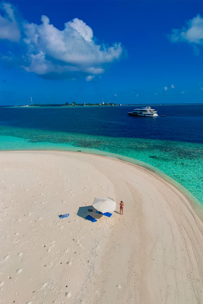 Foto Maldive spiaggia barca