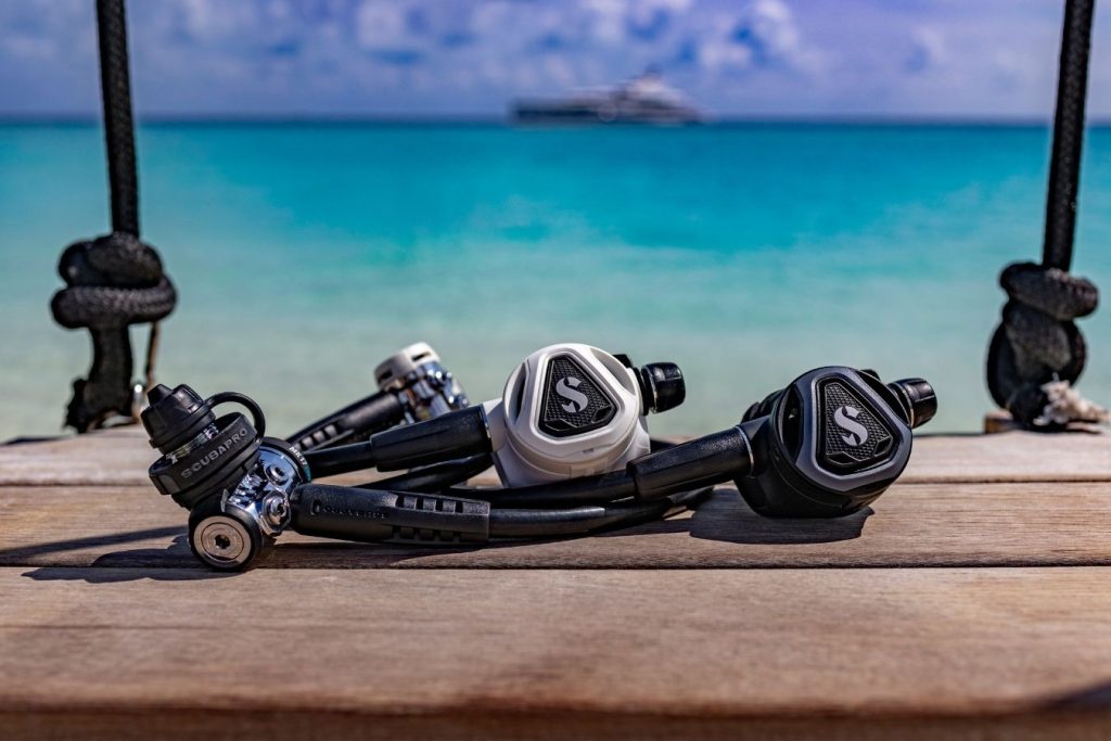 SCUBAPRO aggiorna il C370 colori mascherine