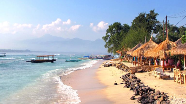 Belongas Bay